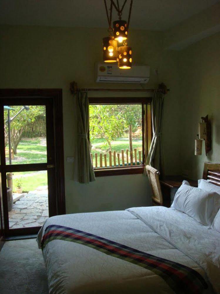 Yangshuo Phoenix Pagoda Fonglou Retreat Екстериор снимка
